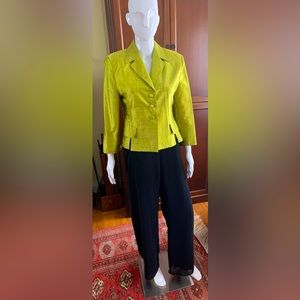 100% silk shiny pistachio green collared blazer jacket 3/4 long sleeves Size 10